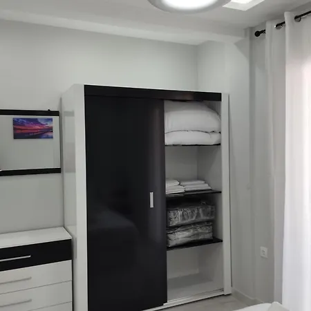 λαμπερό 2 * Salonicco