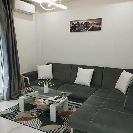Apartament λαμπερό 2 Saloniki