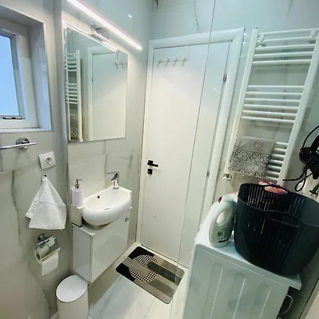 λαμπερό 2 * Salonicco