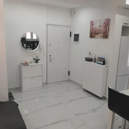λαμπερό 2 Apartmán